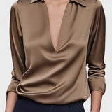 Nádia - Blusa Premium con scollatura a V