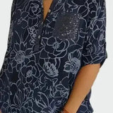 T-shirt con motivo floreale